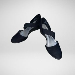 Women's Anne Klein Sport Black Wedge Pumps - Only worn once!